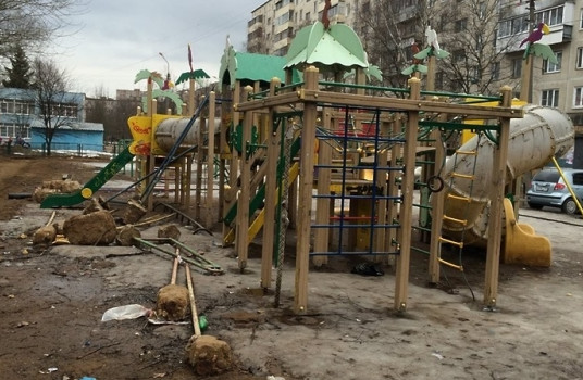 В 51 муниципалитете Подмосковья решили проблему бесхозных детских площадок - «Образование»