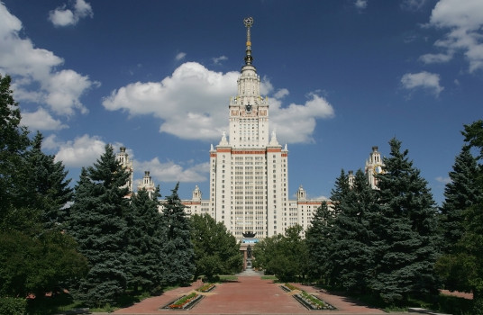 МГУ вошел в ТОП-100 предметного рейтинга THE по специальности «Искусство и гуманитарные науки» - «Образование»