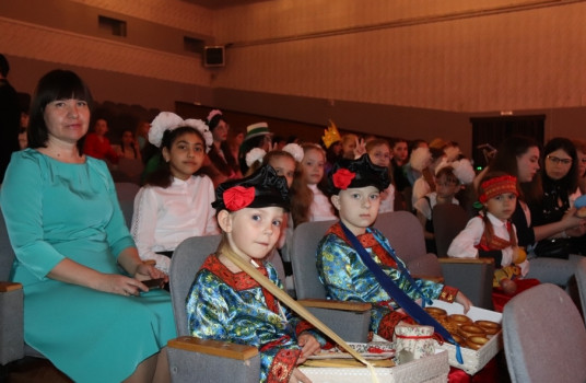 В Хабаровске конкурс «Театральный дебют» объединил более 650 юных артистов - «Образование»