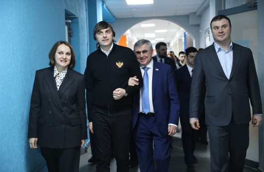 Строительство флагманской школы мирового уровня в Омской области планируется начать в 2027 году - «Образование»