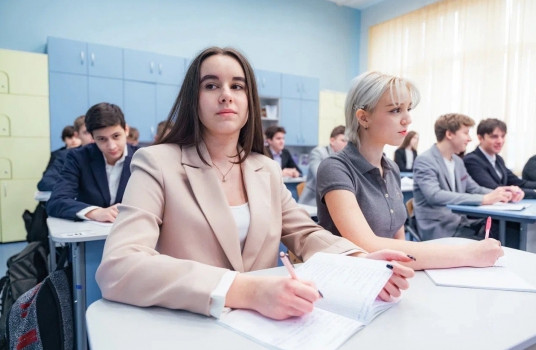 Урок из цикла «Разговоры о важном» 17 февраля будет посвящен теме «Что значит служить Отечеству?» - «Образование»