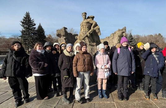 В Волгоградской области стартовал спецпроект для школьников к 82-летию победы в Сталинградской битве - «Образование»