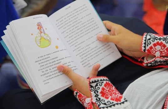 Воспитанники «Артека» из 66 стран и всех регионов России передали книги в библиотеки воссоединенных регионов - «Образование»