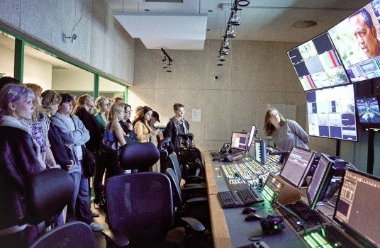 Студенты московских колледжей смогут пройти практику на международном телеканале - «Образование»