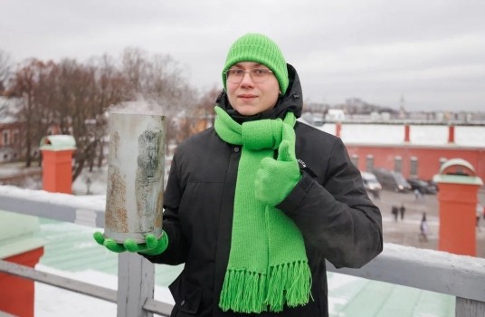 Полуденный выстрел из пушки Петропавловской крепости прозвучал в честь финала чемпионата «Профессионалы» - «Образование»