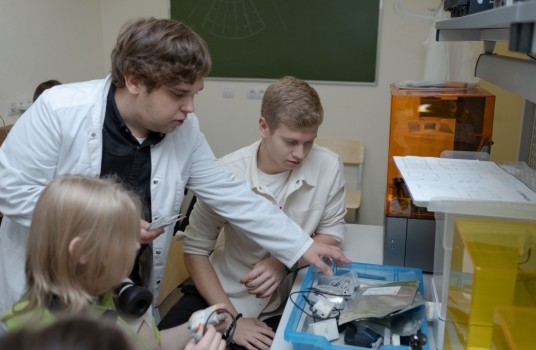 Премии Правительства Санкт‑Петербурга получат 30 учителей - «Образование»