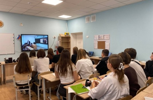 Журналист из ДНР вошел в число номинантов конкурса «ПРО Образование – 2025» - «Образование»