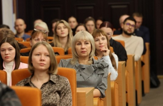 В Хабаровском крае на 25% увеличат зарплаты педагогов - «Образование»